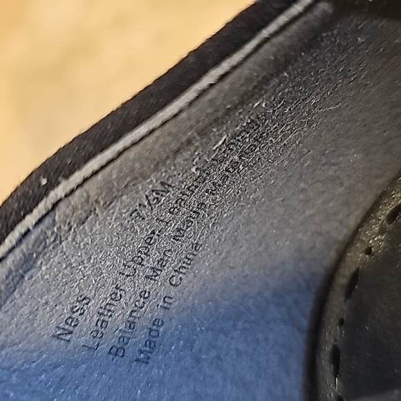 Gray heels - Picture 3 of 4